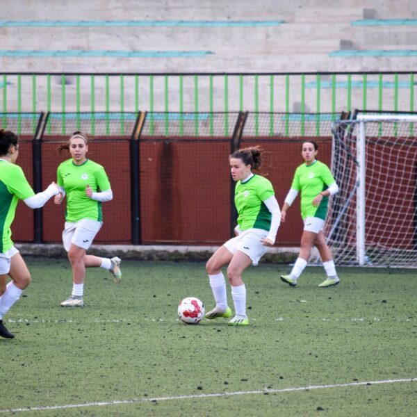 LA JSL Women conferma il primato contro la Vigor Montelepre, pari per le “Girls”